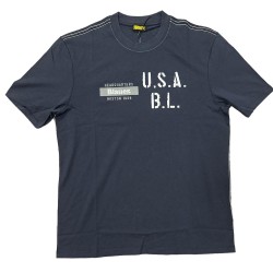 Blauer t-shirt